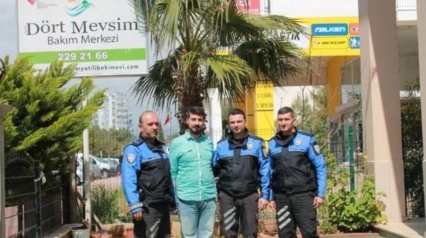 Mahalle Polisleri, Stk Ve Huzurevlerini Ziyaret Etti
