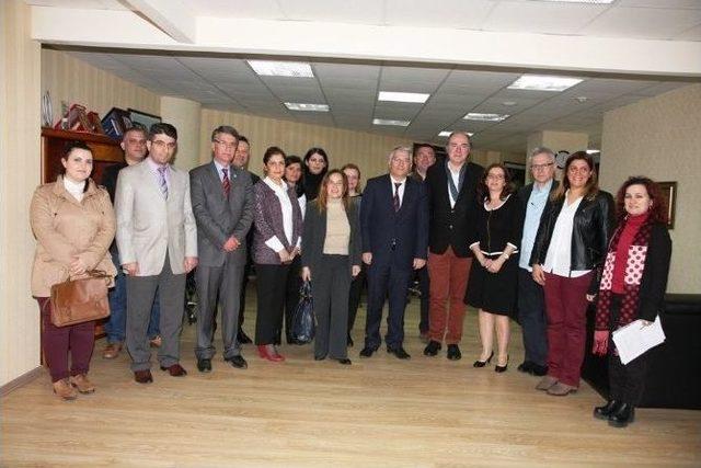 Başkan Vekili &Ouml;zak, Makedonya &Uuml;niversitesi&rsquo;nden Konukları Ağırladı 1