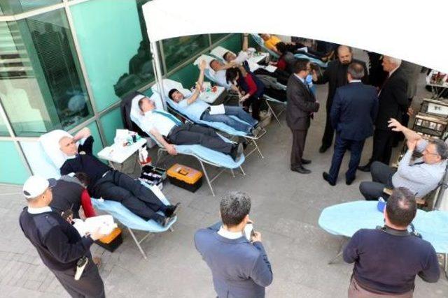 Kahramanmaraş ta Polisler Kan Bağışladı 2