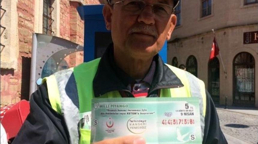 Seyyar Milli Piyango Satıcısı, Merkez Parti&rsquo;den Milletvekili Adayı Oldu