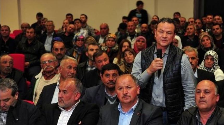 Başkan T&uuml;t&uuml;nc&uuml; Varsak&rsquo;ta Bilgilendirme Toplantısı Yaptı