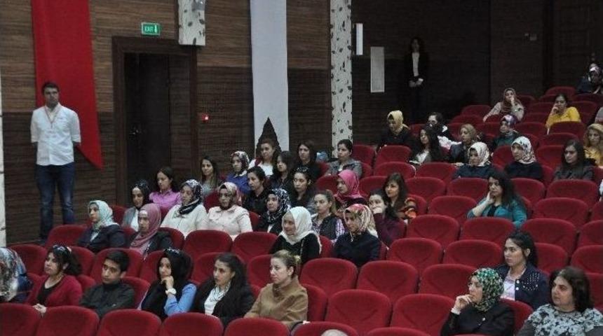 &Ouml;ğretmenlere &ldquo;sağlıklı Beslenme &ldquo; Semineri Verildi