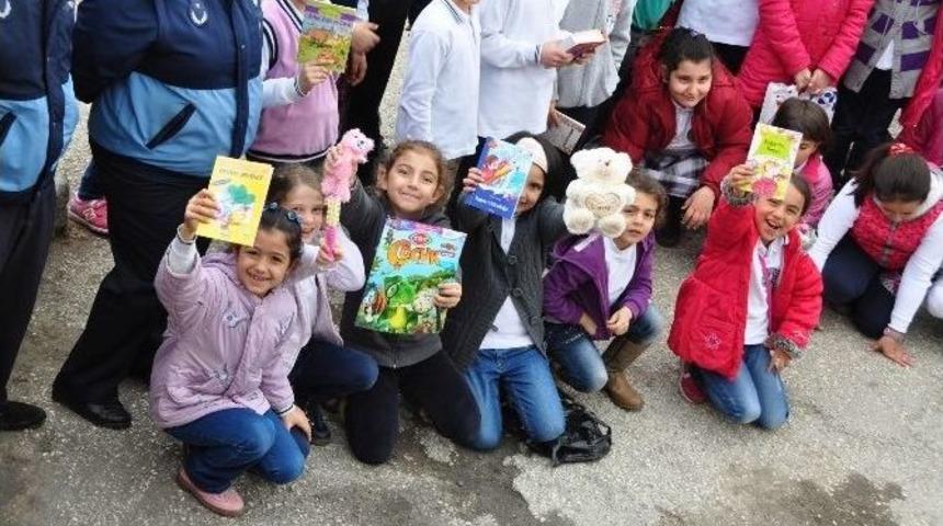 Eğirdir&rsquo;de &Ouml;ğrencilerden Anlamlı Bağış