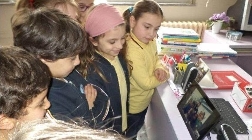 Final &Ouml;ğrencileri Amerika&rsquo;yla İnteraktif İletişimde