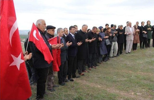 Çanakkale Zaferi’nin 100. Yılında 100 Fidan Toprakla Buluştu