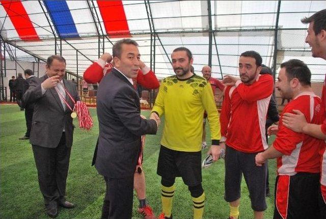 Bartın&rsquo;da Emniyetle Basın Mensupları Dostluk Ma&ccedil;ında Buluştu 1