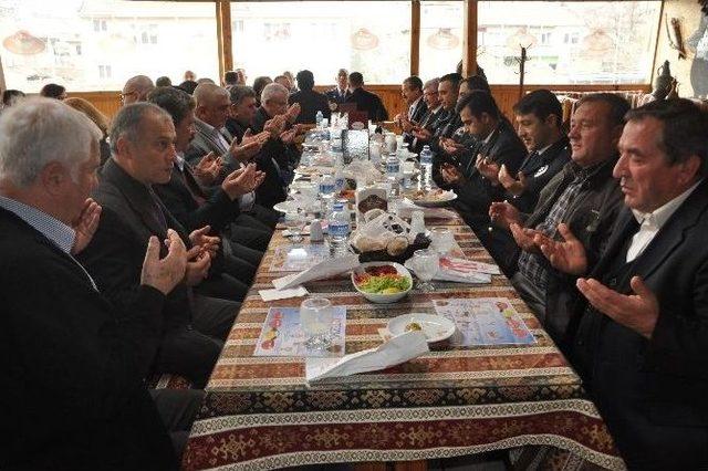 Bozüyük’te Emekli Polis Memurları Onuruna Yemek Verildi 2