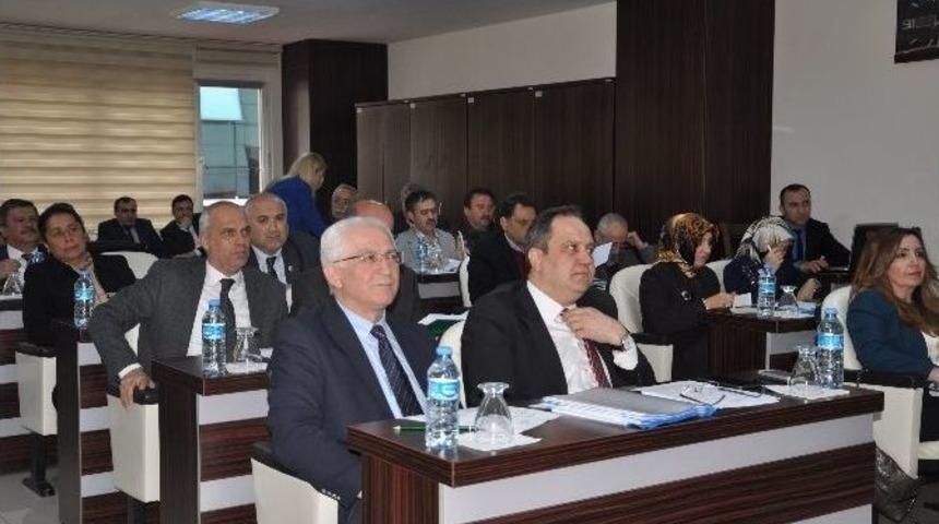 Giresun Belediyesi&rsquo;nin Borcu 46 Milyon Tl&rsquo;ye İndi
