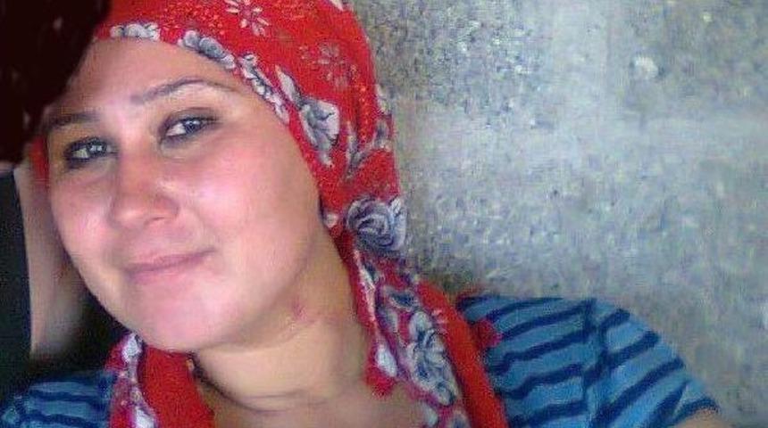 Kız Kardeşini Yakarak &Ouml;ld&uuml;ren Abla Tutuklandı