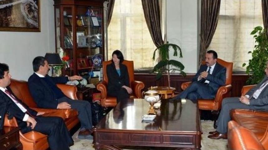 Selçuk’a Abd’den Ziyaret