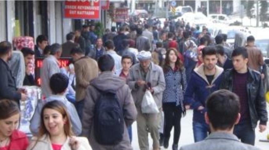 Hakkari&rsquo;de Se&ccedil;imin Nabzı