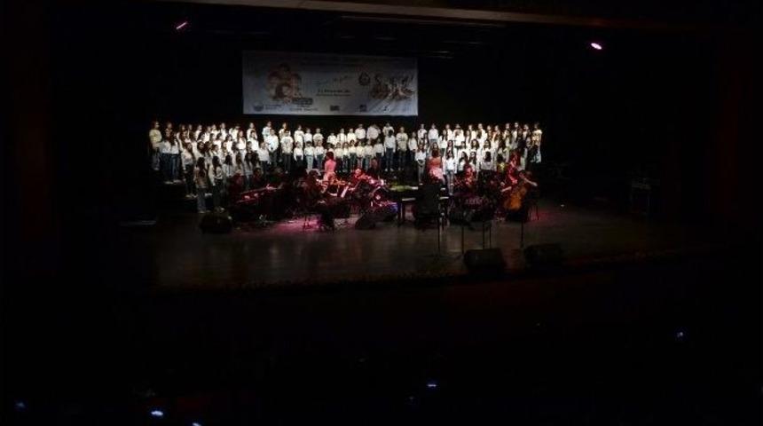 B&uuml;y&uuml;k&ccedil;ekmece&rsquo;de Mf&ouml;&rsquo;ye Saygı Gecesi