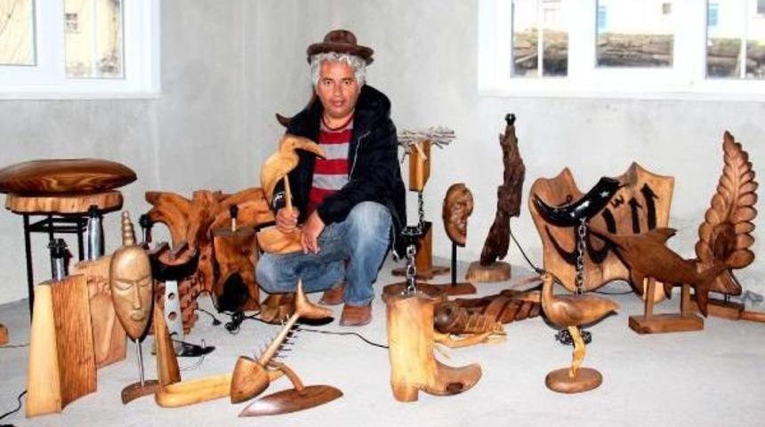 Kurumuş Ağa&ccedil;ları Sanata &Ccedil;evirdi