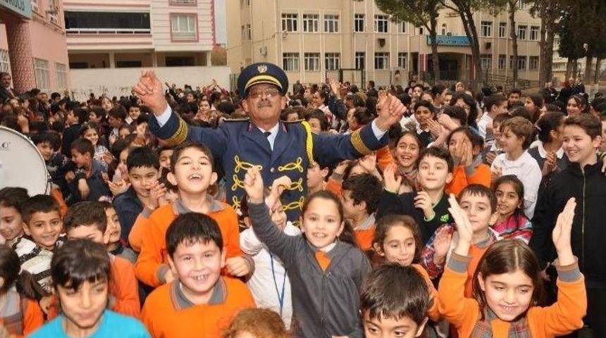 Torbalı Bandosu Sınırları Aştı