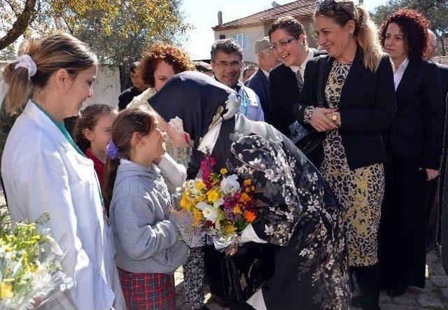 Bayan Ayyıldız, Sultanhisar’da Ziyaretlerde Bulundu