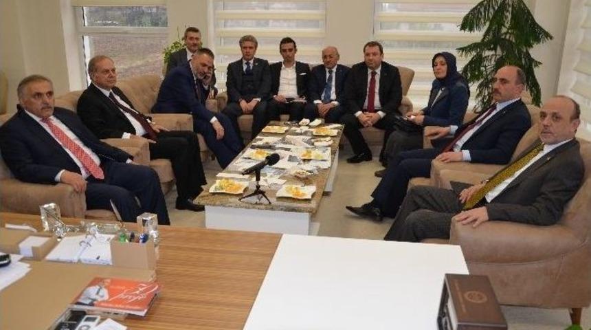 Adaylardan Erenler Belediyesine Ziyaret