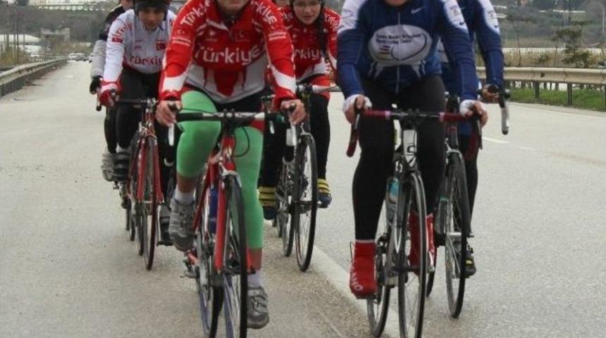 Antalya&rsquo;da Bisiklet Şenliği Başlıyor