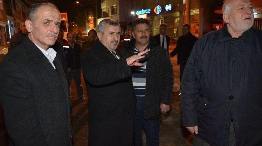 K&ouml;rfez&rsquo;de Asfalt &Ccedil;alışmaları Devam Ediyor