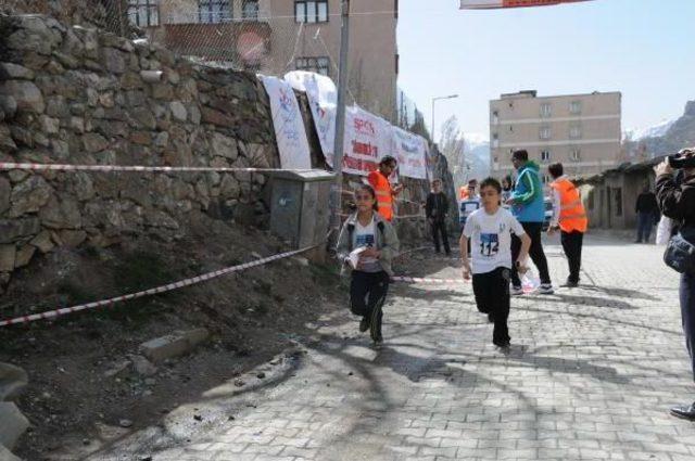 Hakkari'de Ilk Oryantiring Yarışması