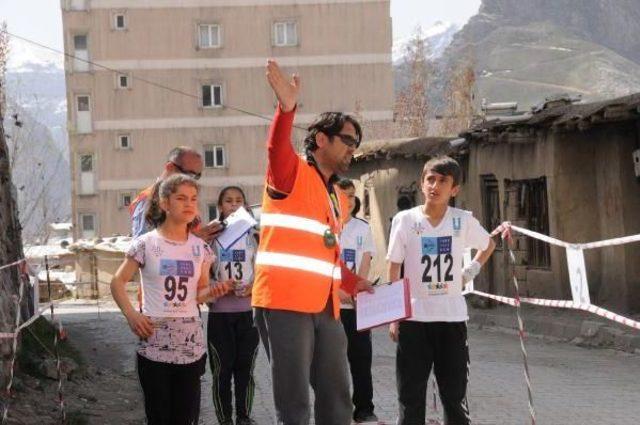 Hakkari'de Ilk Oryantiring Yarışması