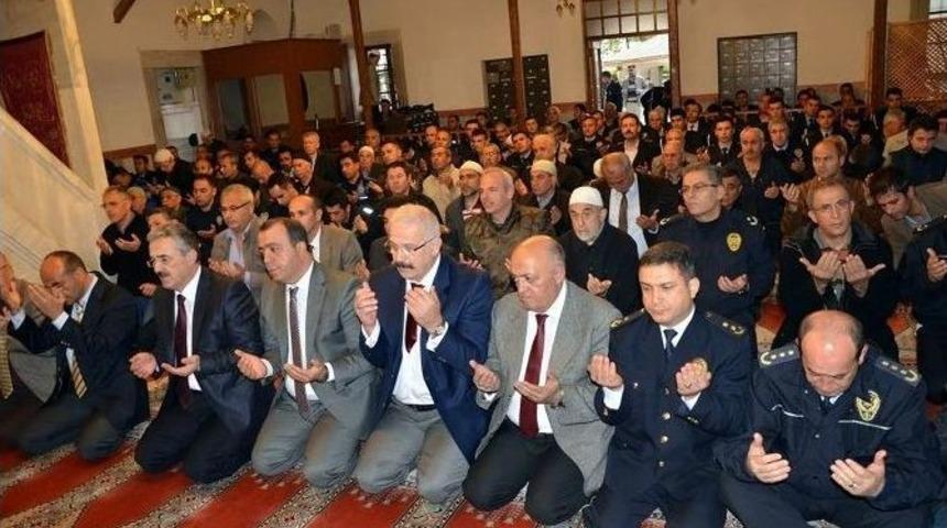 Aydın&rsquo;da Şehit Polisler İ&ccedil;in Mevlit Okutuldu