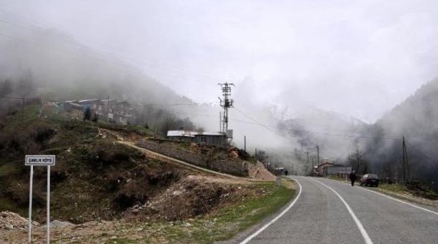 Bu K&ouml;ye Muhtar Se&ccedil;ilen Yaşamıyor