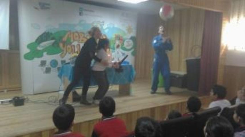 Almanya B&uuml;y&uuml;kel&ccedil;iliği Tarafından Oluşturulan Bilim Otob&uuml;s&uuml; Kırşehir&rsquo;e Geldi