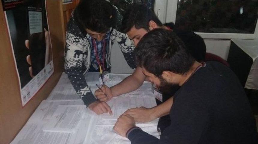 K&uuml;re Myo &Ouml;ğrencilerinden Kan Bağışına Tam Destek