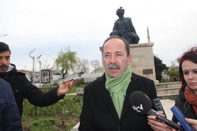 Edirne Mimarlar Odası, Mimar Sinan Anıtı’na Çelenk Sundu