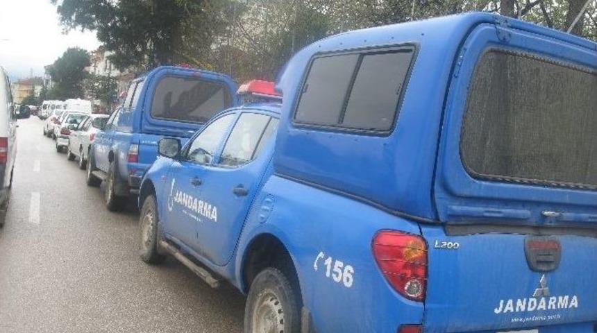 Tokat&rsquo;ta Geniş &Ccedil;aplı Uyuşturucu Operasyonu: 25 G&ouml;zaltı
