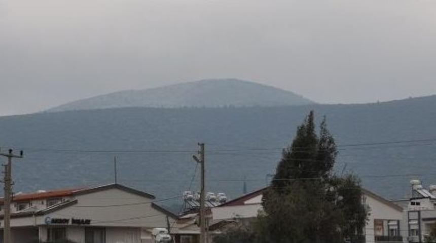 Akb&uuml;k&rsquo;te Y&uuml;ksek Kesimler Beyaza B&uuml;r&uuml;nd&uuml;