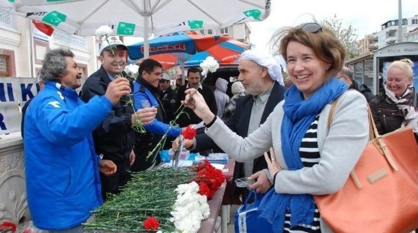 Didim Emniyet M&uuml;d&uuml;rl&uuml;ğ&uuml; Şehitleri Unutmadı