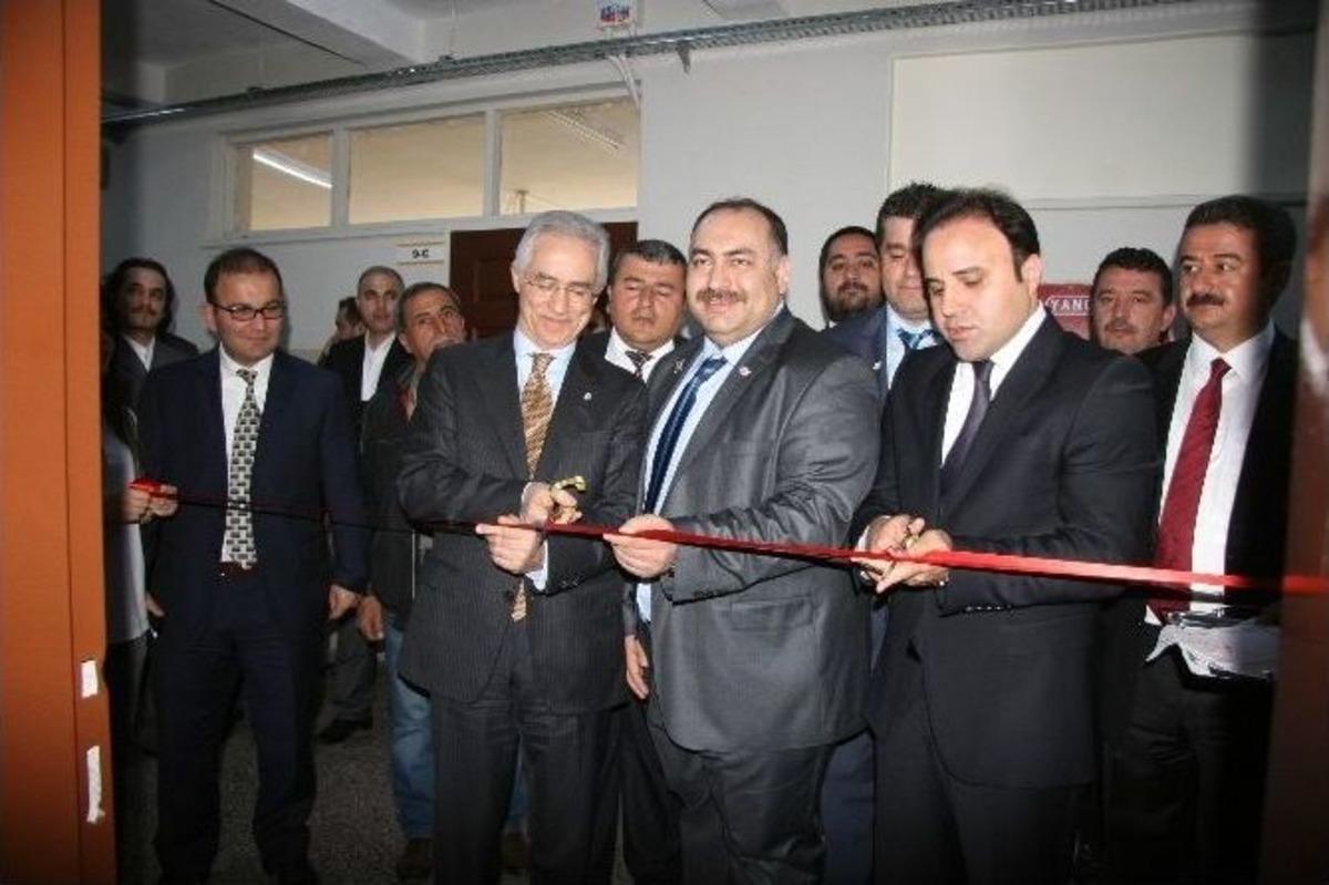 Bah&ccedil;eşehir Koleji&rsquo;nden Doğu&rsquo;ya Uzanan El