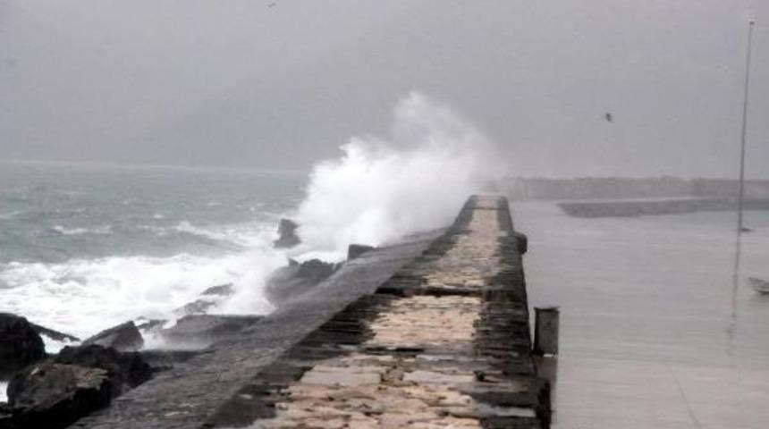 Amasra'da Dev Dalgalar
