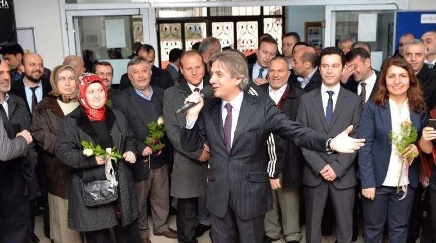 Miniklerden Başkan Demircan&rsquo;a Yoğun Sevgi Seli