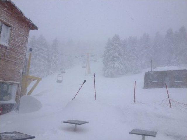 Uludağ&rsquo;da Kar Kalınlığı 160 Santimetreye &Ccedil;ıktı 1