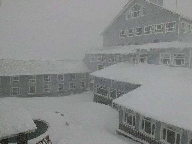 Uludağ&rsquo;da Kar Kalınlığı 160 Santimetreye &Ccedil;ıktı 2