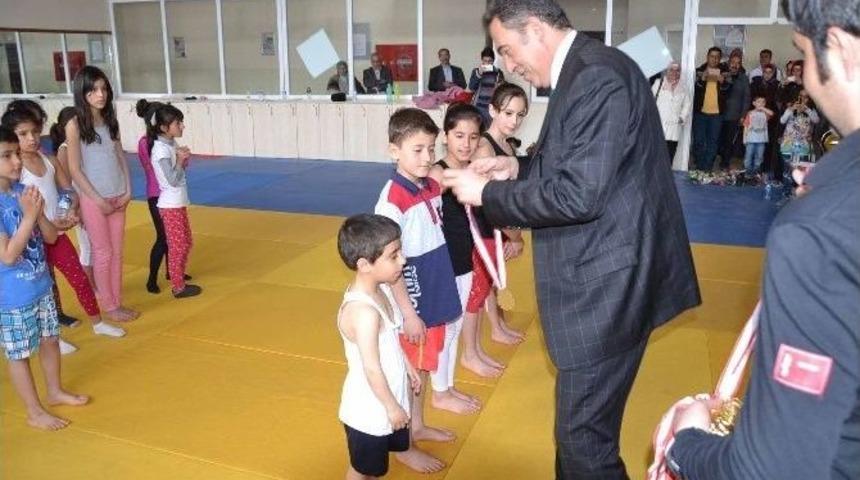 Van&rsquo;da Jimnastik İl Birinciliği Yarışması