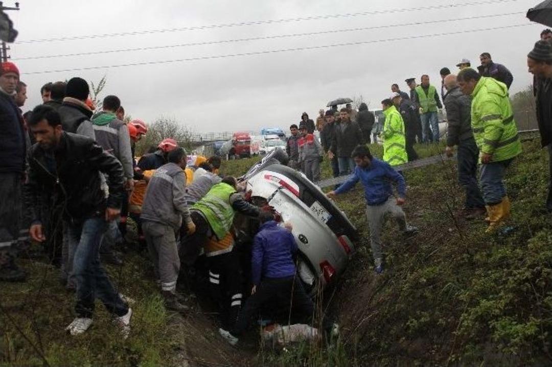 Tem&rsquo;de Feci Kazada Baba İle Oğlu Can Verdi