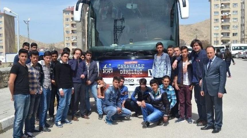 &rsquo;250 Bin Gen&ccedil; 250 Bin Şehitle Buluşuyor&rsquo; Programı