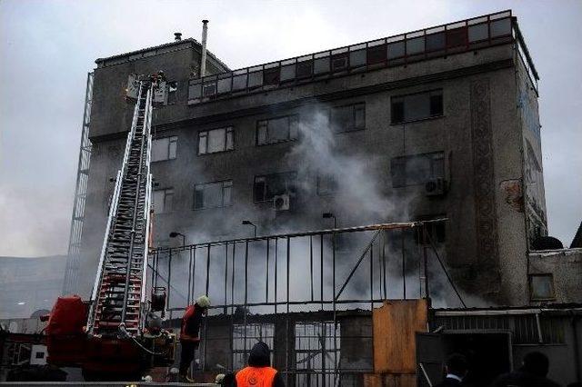 Kocasinan Sanayi Sitesi’nde Korkutan Yangın