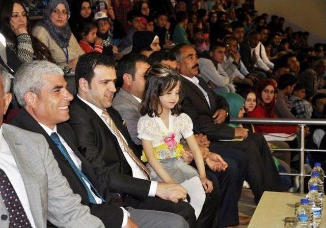 Kaymakam Fırat Suriyeli &Ouml;ğrencilerin Bahar Etkinliğine Katıldı 3