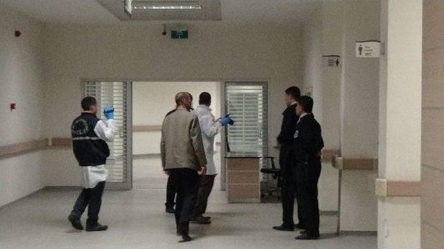 Hastanedeki &Ccedil;&ouml;p Kutusunda Bebek Cesedi Bulundu 1