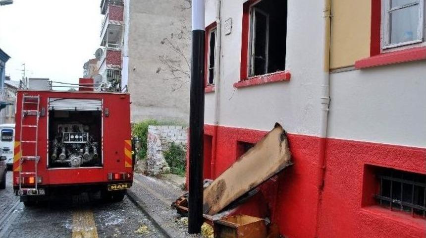 &Ouml;ğrenci Pansiyonunda Yangın Paniği