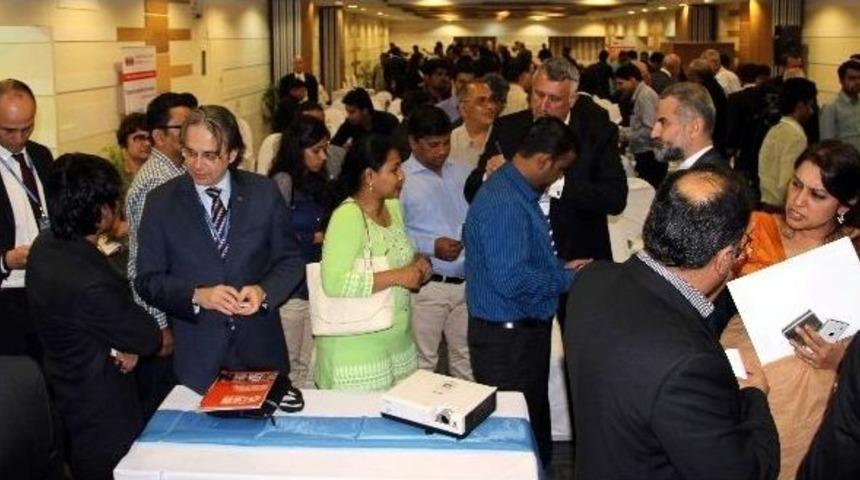 Egeli İhracat&ccedil;ılar Hindistan&rsquo;dan Umutlu D&ouml;nd&uuml;