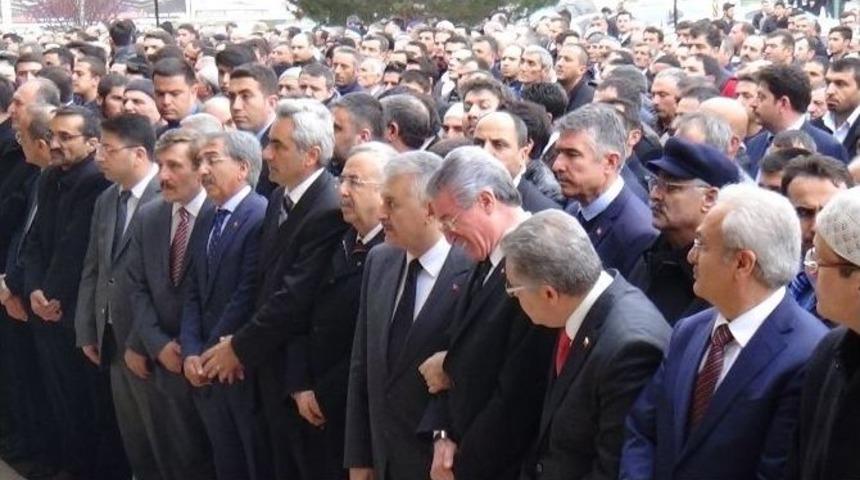 Erzincan Milletvekili Sebahattin Karakelle&rsquo;nin Acı G&uuml;n&uuml;