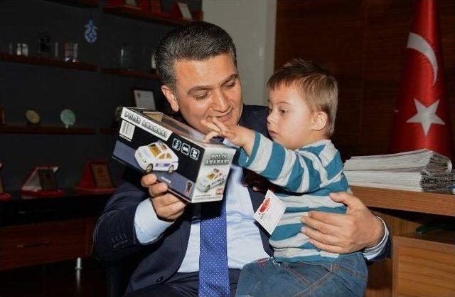 İzciler Zeybek&rsquo;i Ziyaret Etti 2