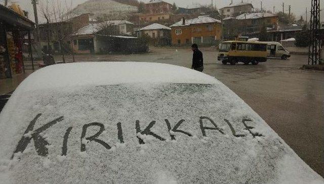 Kırıkkale’ye Kar Yağdı