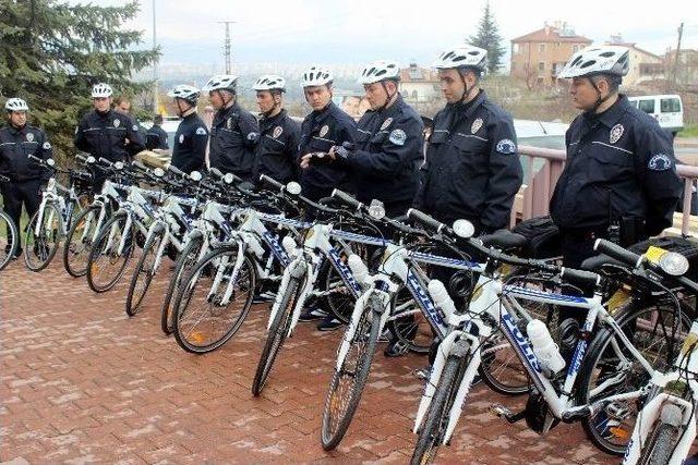 Park Ve Bahçeler ’bisikletli’ Polislere Emanet Edilecek