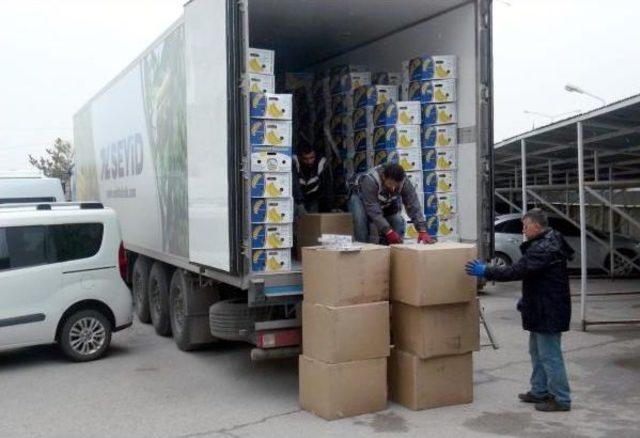 Tır'ın Dorsesinde 300 Bin Paket Kaçak Sigara Ele Geçirildi